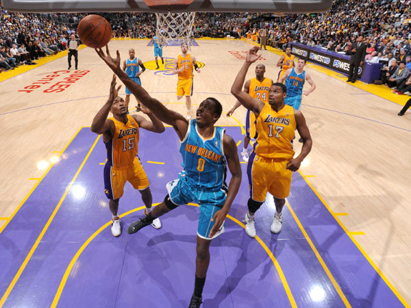 在同一场比 在同一场比