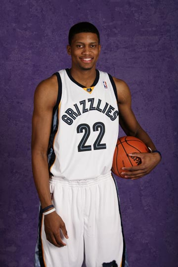 兼顾对抗与 兼顾对抗与