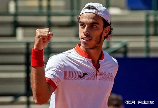 跟腱不适的 跟腱不适的